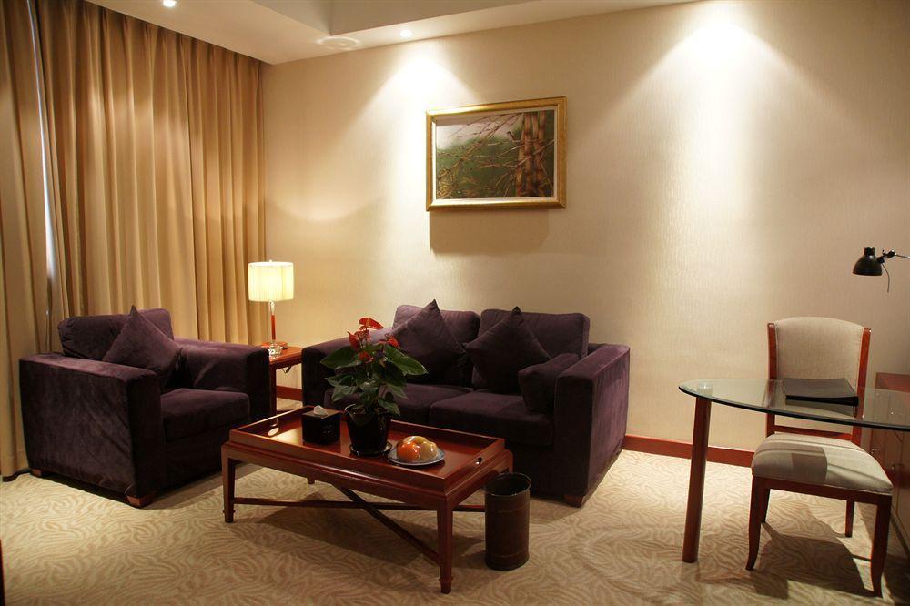 Kingswell Hotel Tongji Shanghai Exterior photo